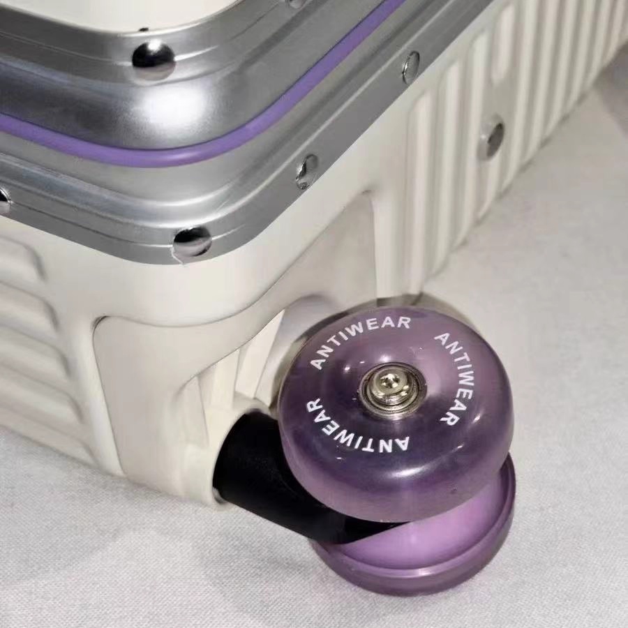 Valigia Trolley da Viaggio con - Aluminum Frame Carry On Luggage recensione e prezzo