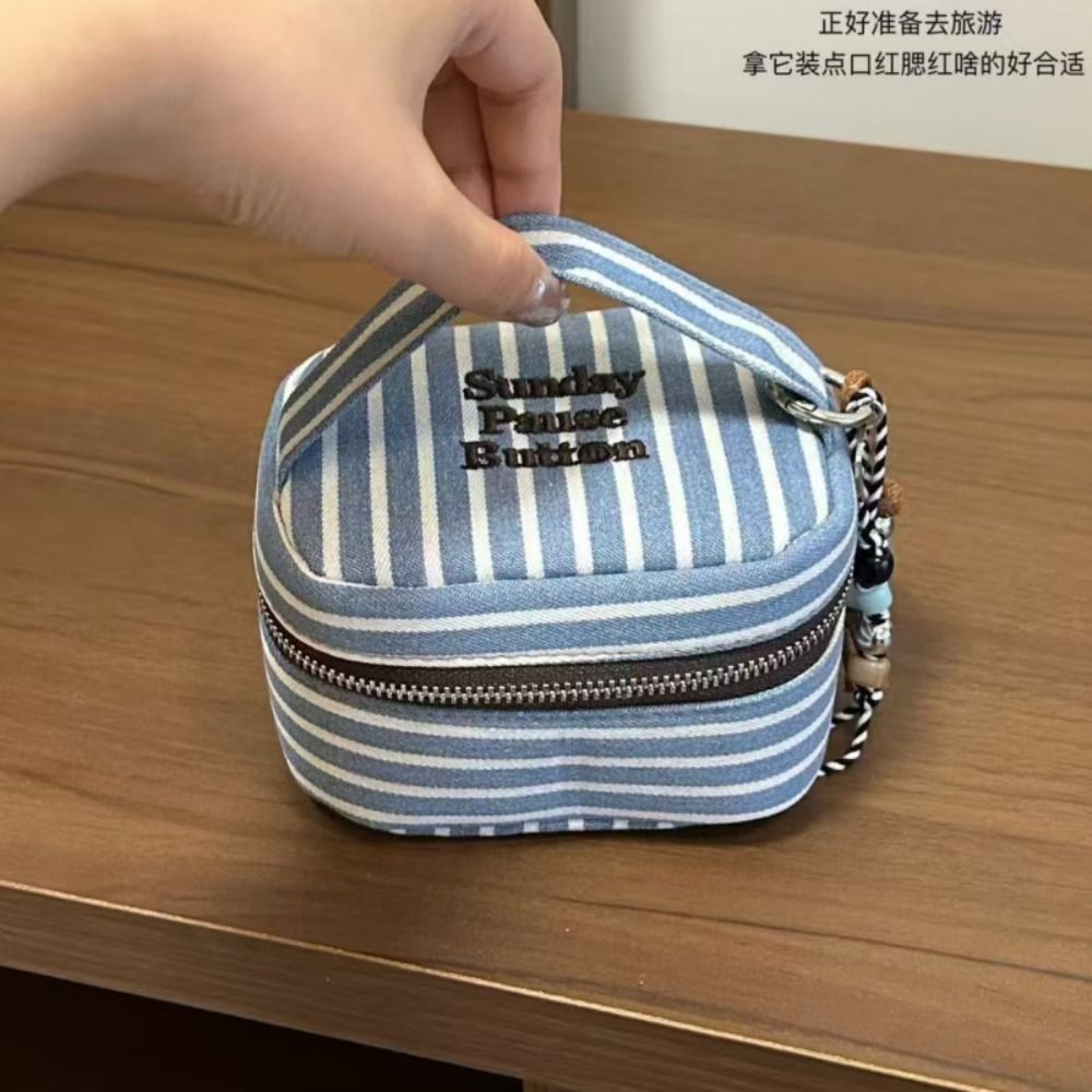 Scatola portaoggetti quadrata  - Cosmetic Bags recensione e prezzo